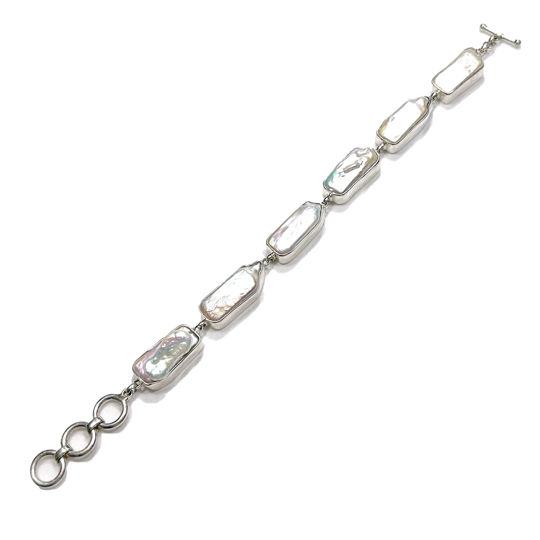 Biwa Pearl Bracelet in Silver