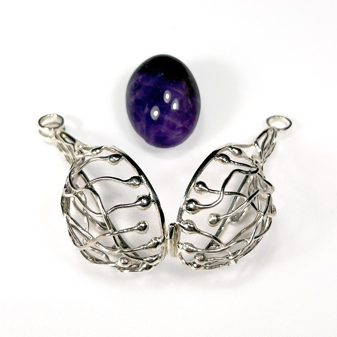 Silver Wire Crystal Cage with Necklet and Amethyst Crystal