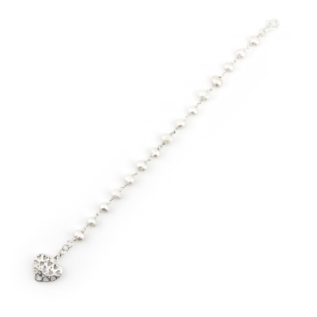 Freshwater Pearl Bracelet with Heartfilligree charm