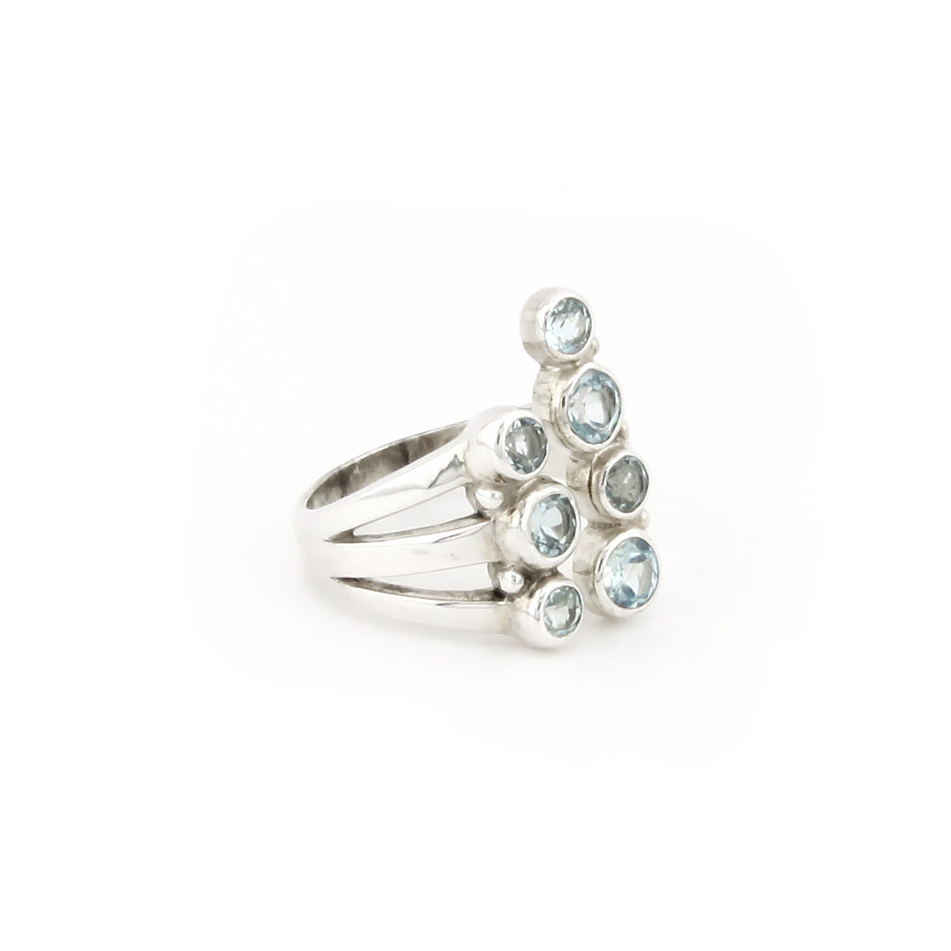 Topaz Split Ring With 7 Stones
