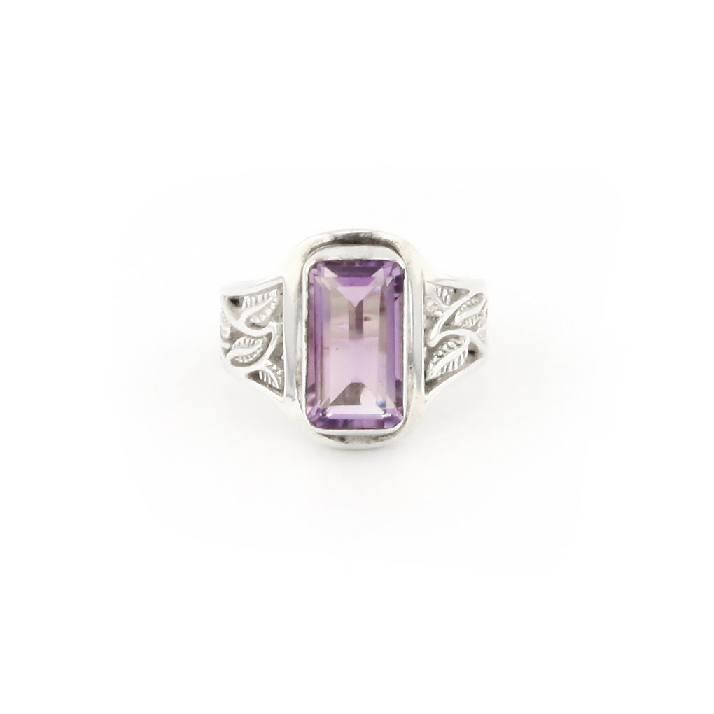 Amethyst Ring With Leaf Design